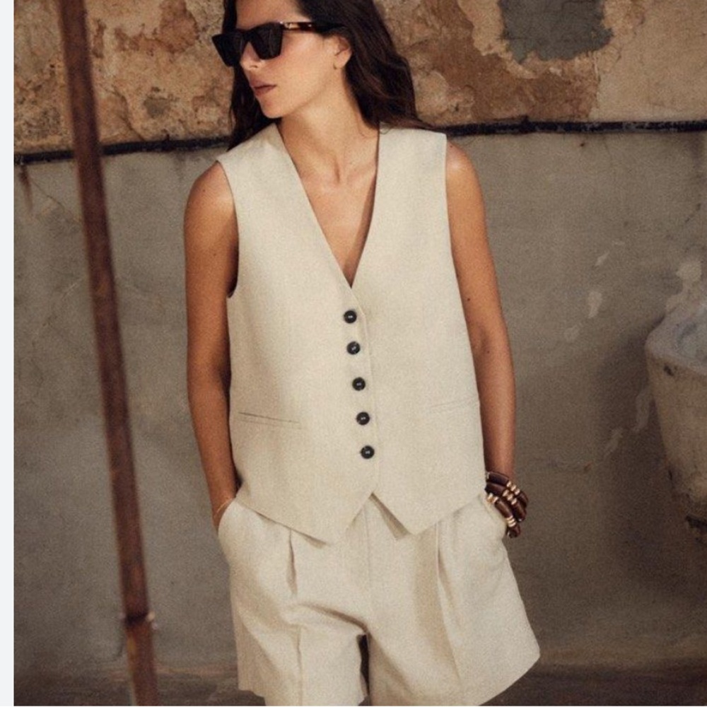 Zara NWT tailored linen blend waistcoat vest light beige 9929/721 3799/998